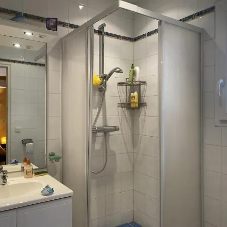 Port 1er Etage De Vue Sur Mer, 8-9 Pe Appartement *