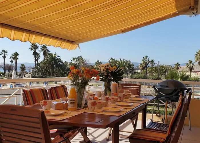 Port 1er Etage De Vue Sur Mer, 8-9 Pe Apartamento *