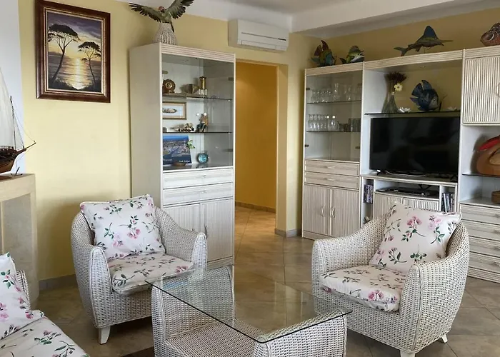 Apartamento Port 1er Etage De Vue Sur Mer, 8-9 Pe *