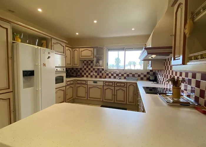 Apartamento Port 1er Etage De Vue Sur Mer, 8-9 Pe Fréjus